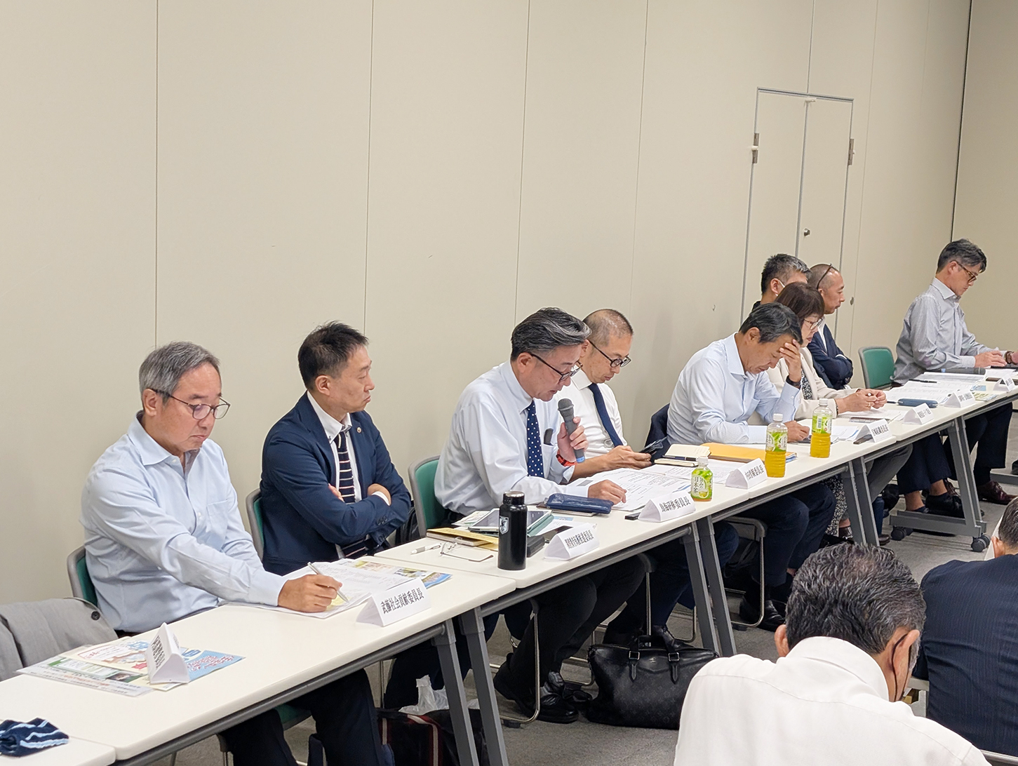 各委員長からの報告