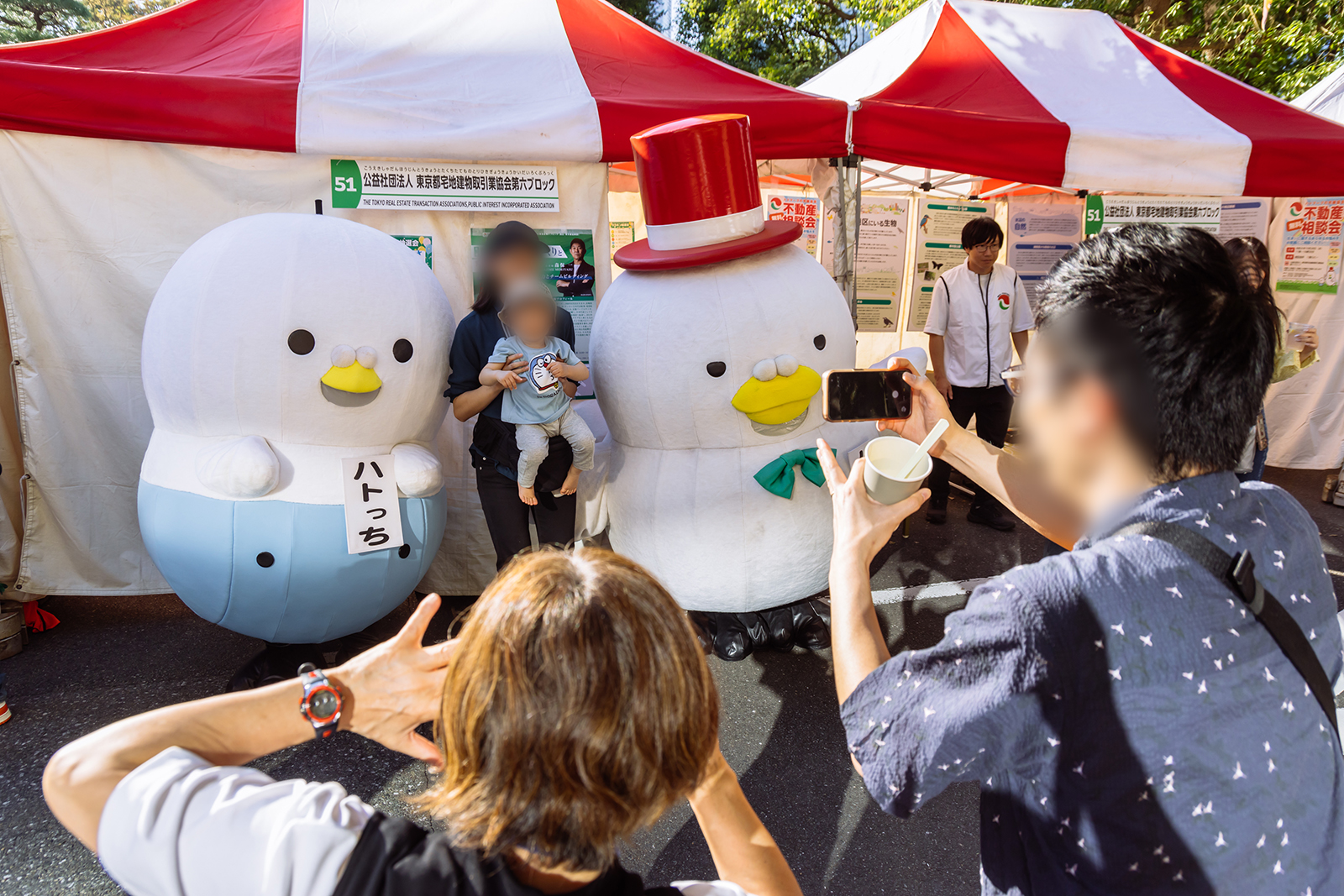 多くの方がハトさん＆ハトっちと写真を撮りに来てくれました！