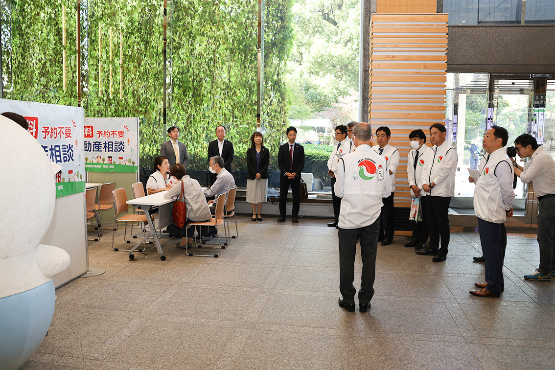 相談業務はじまります